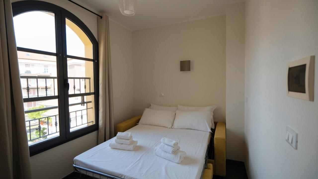 Dei Mille 31 B Apartment Албенга Екстериор снимка