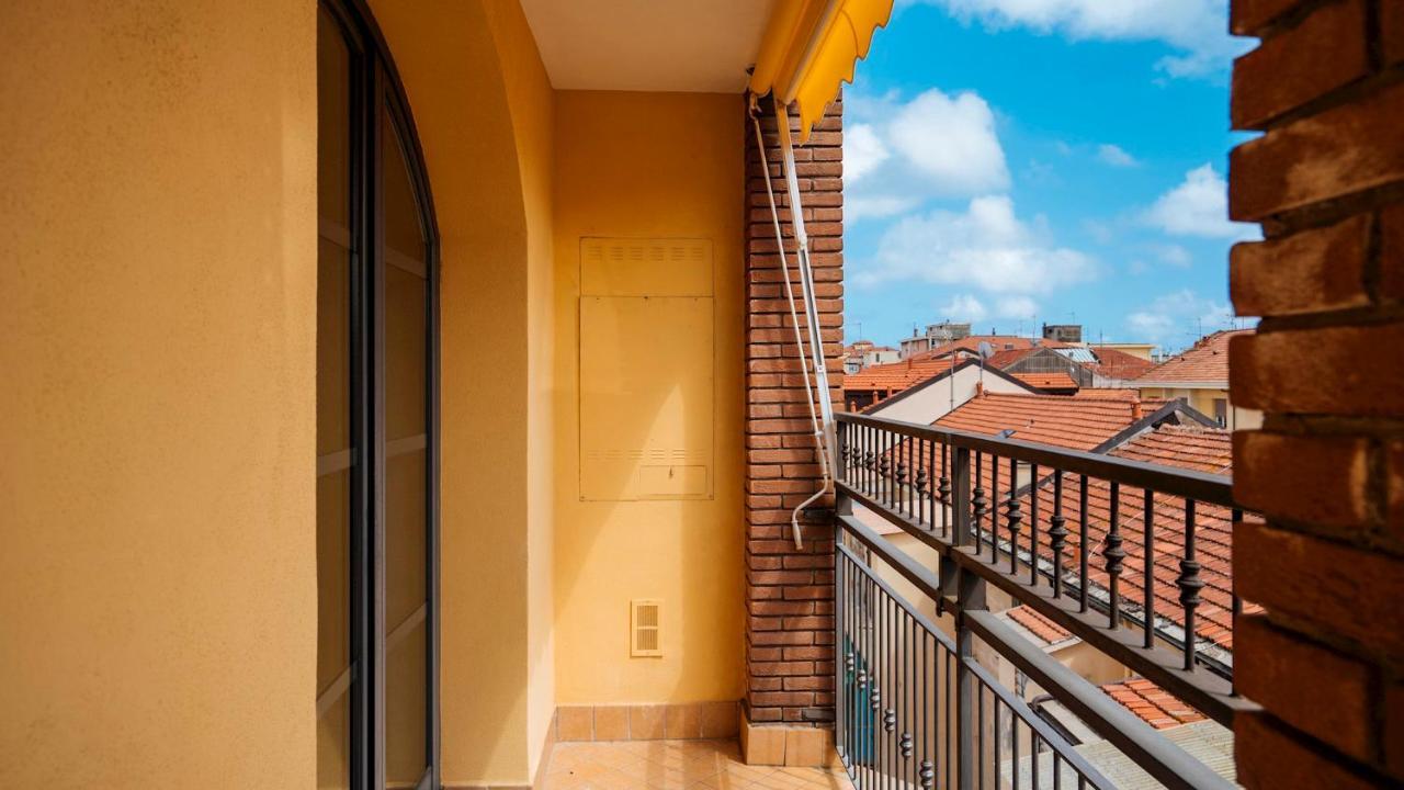 Dei Mille 31 B Apartment Албенга Екстериор снимка