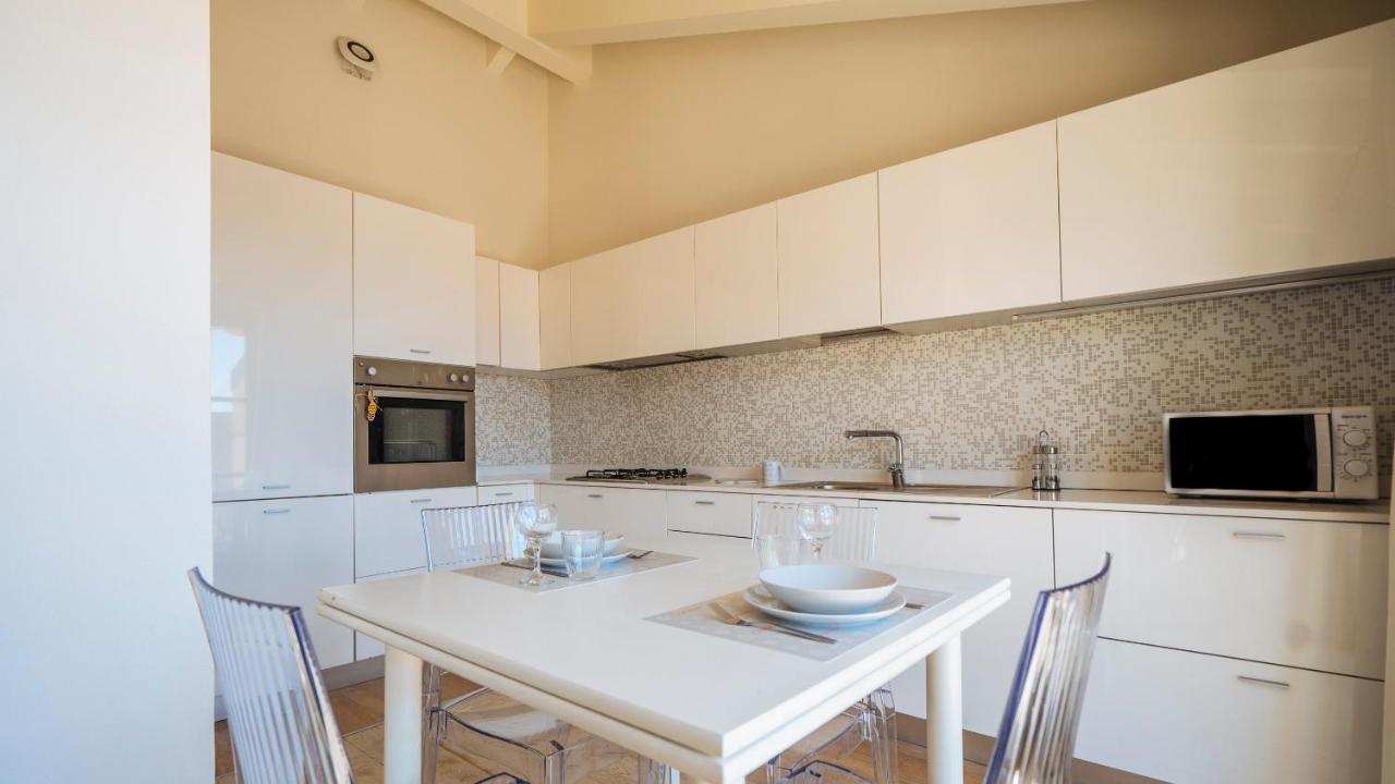 Dei Mille 31 B Apartment Албенга Екстериор снимка