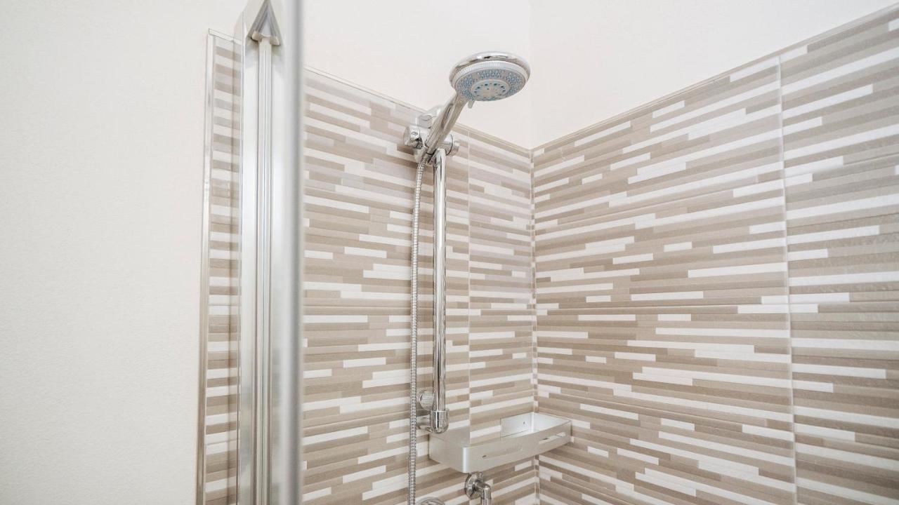 Dei Mille 31 B Apartment Албенга Екстериор снимка